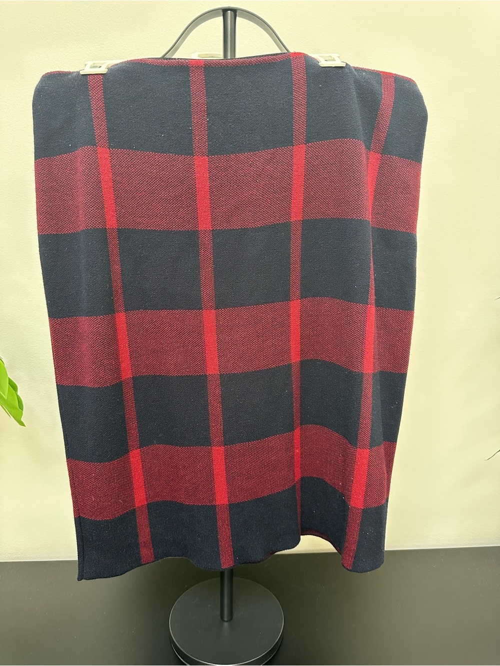 Atmosphere Red and Navy Plaid Pencil Skirt